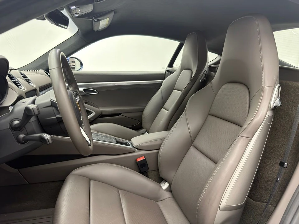 2024 Porsche 718 Cayman - Image 13 of 17