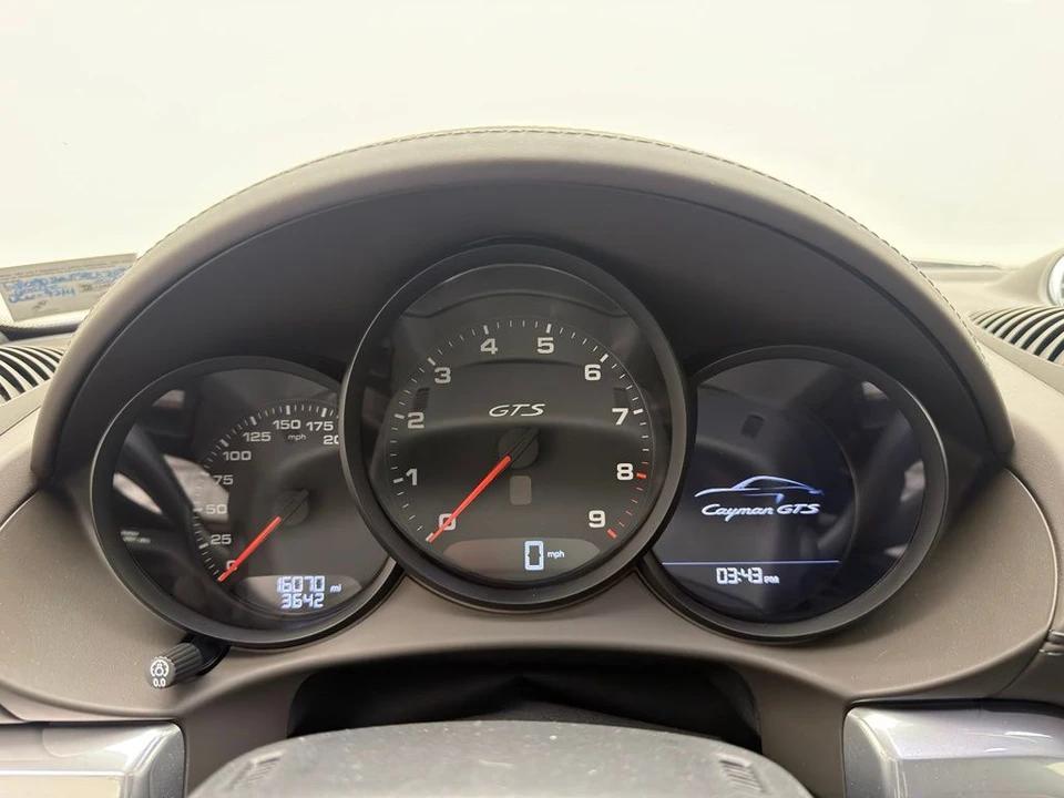2024 Porsche 718 Cayman - Image 12 of 17