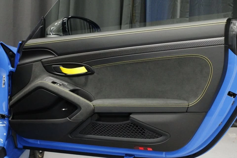 2024 Porsche 718 Cayman - Image 16 of 20