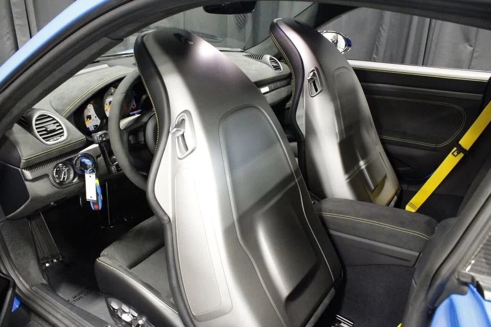 2024 Porsche 718 Cayman - Image 19 of 20