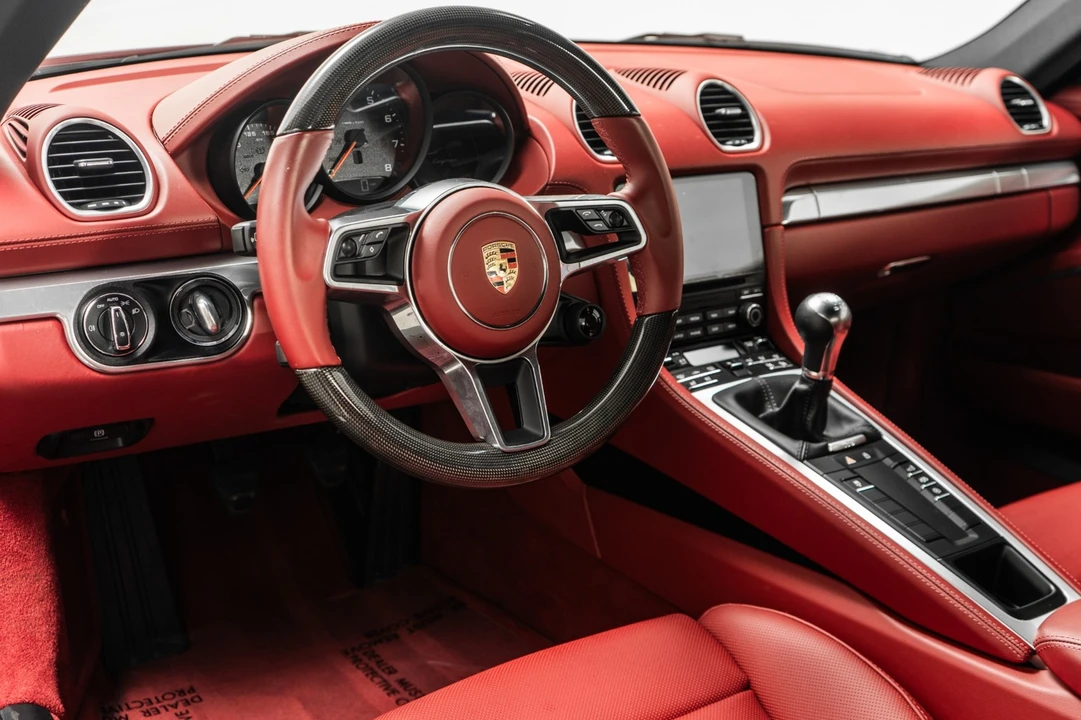 2024 Porsche 718 Cayman - Image 13 of 21