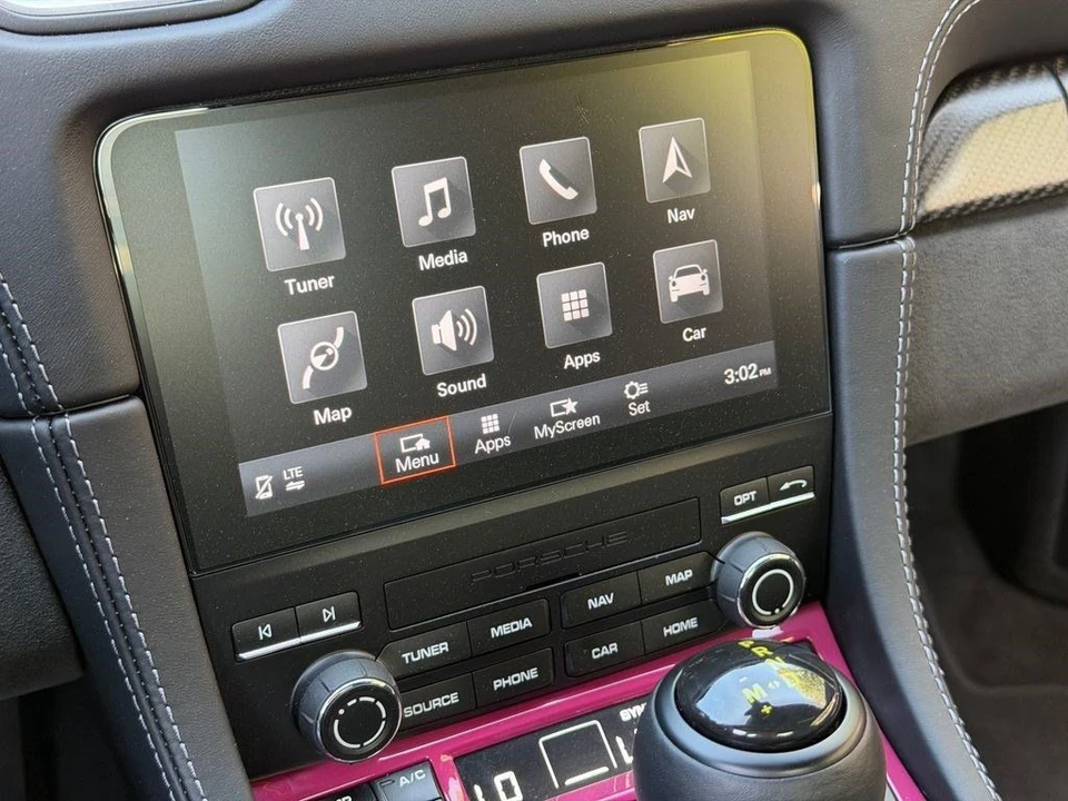 2024 Porsche - Image 25 of 31