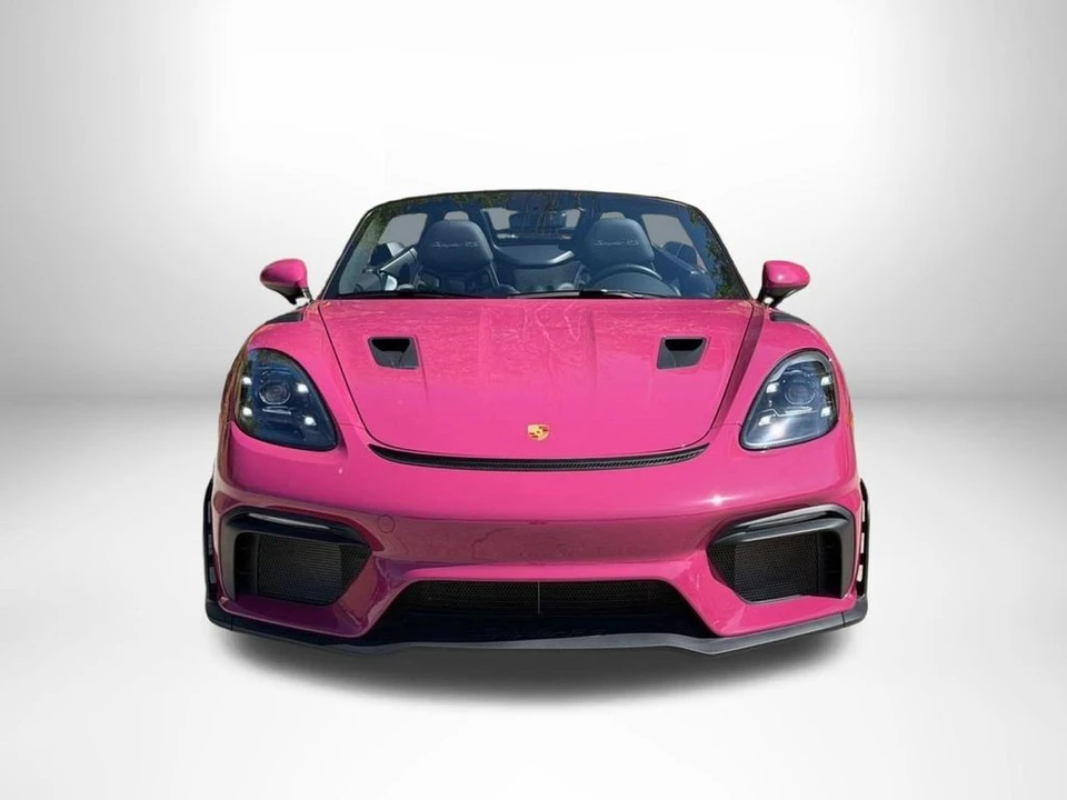2024 Porsche - Image 10 of 31