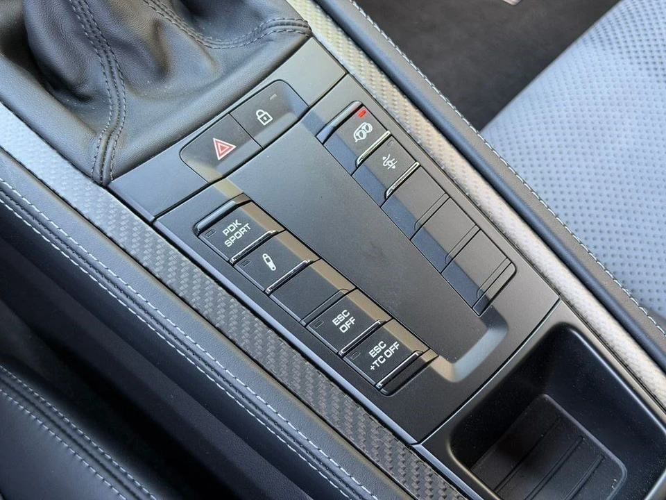 2024 Porsche - Image 31 of 31