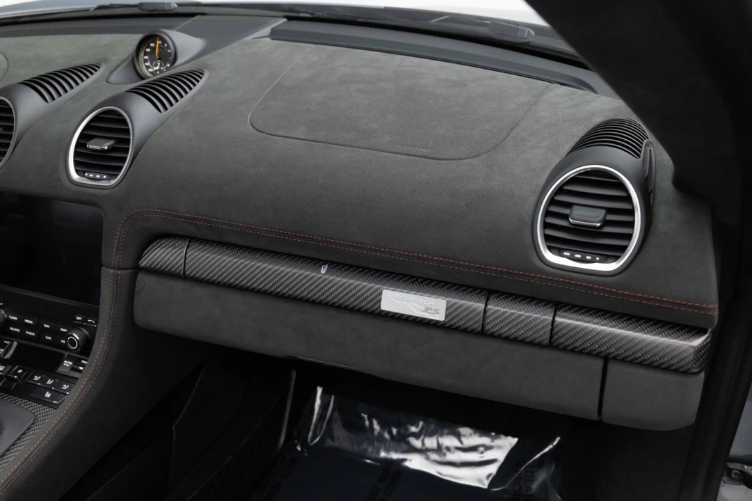 2024 Porsche 718 Boxster Spyder RS - Image 26 of 31