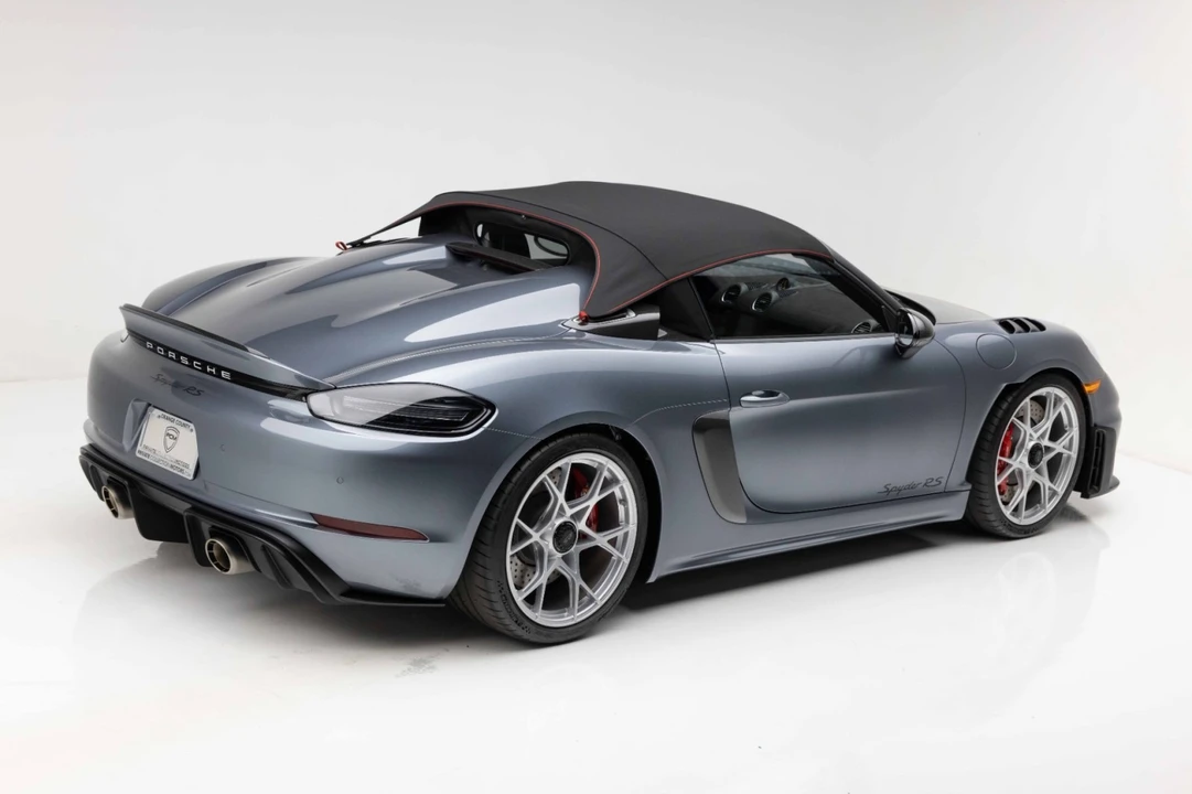 2024 Porsche 718 Boxster Spyder RS - Image 23 of 31
