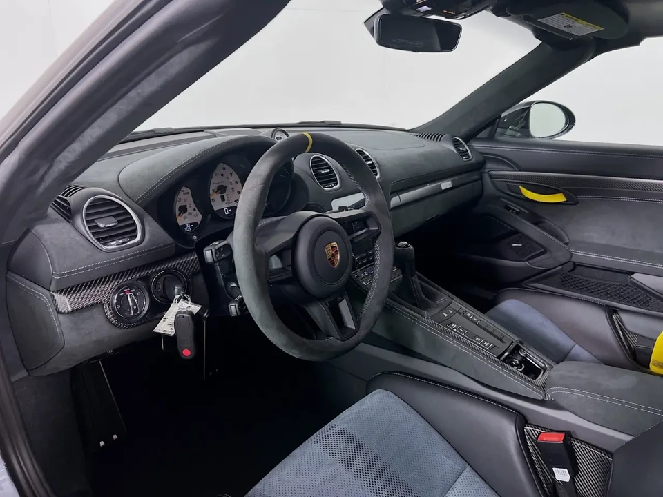 2024 Porsche 718 Boxster Spyder RS - Image 4 of 12