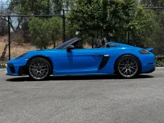 2024 Porsche - Image 13 of 31