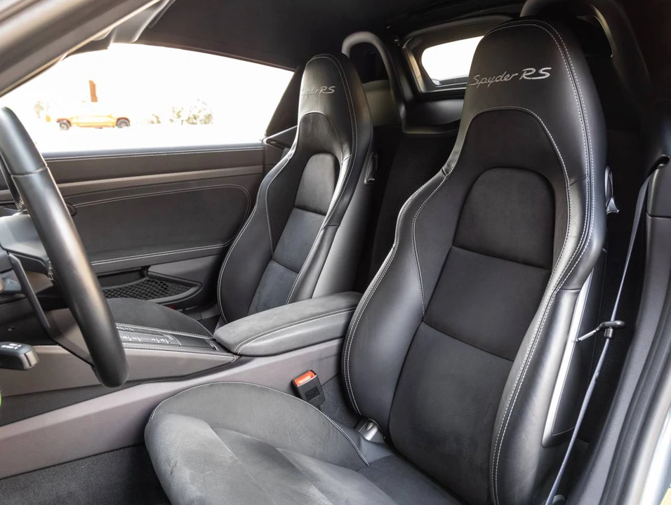 2024 Porsche 718 Boxster Spyder RS - Image 5 of 5