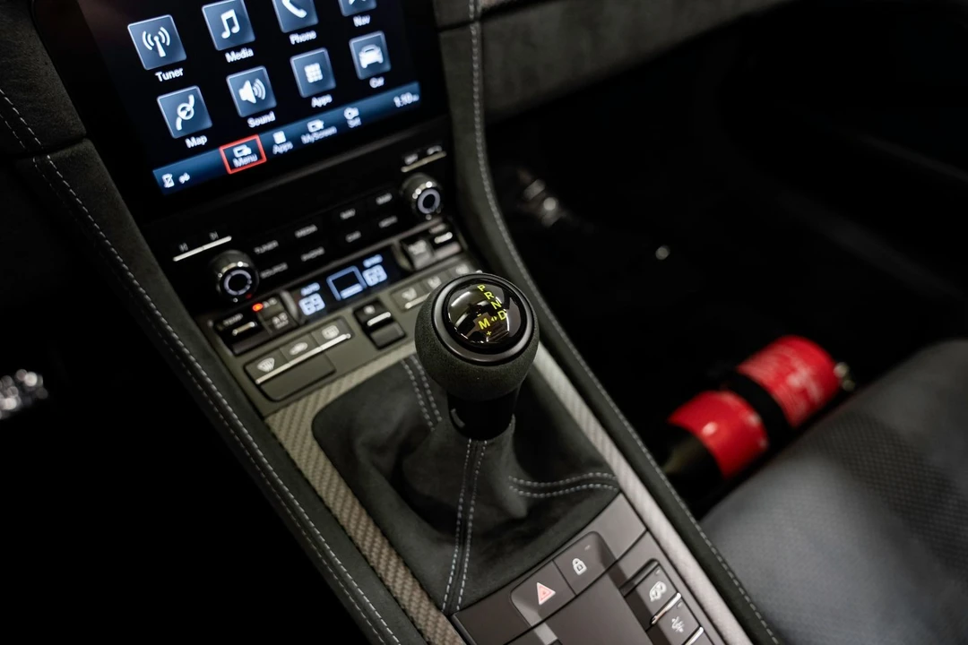 2024 Porsche 718 Boxster Spyder RS - Image 14 of 31
