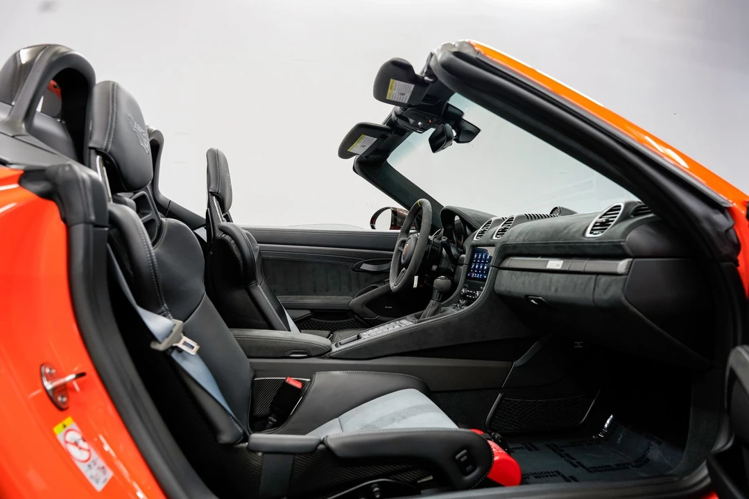 2024 Porsche 718 Boxster Spyder RS - Image 25 of 31