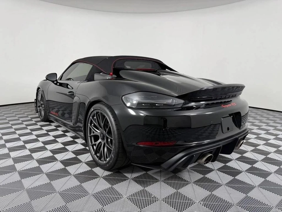 2024 Porsche 718 Boxster Spyder RS - Image 3 of 4