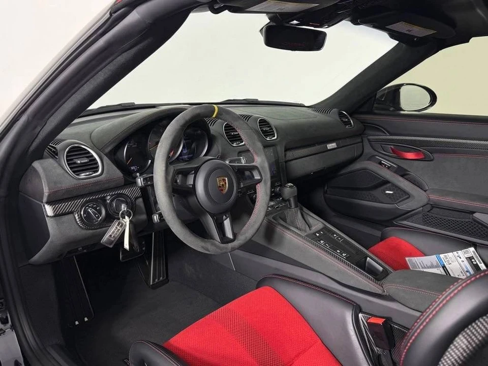 2024 Porsche 718 Boxster Spyder RS - Image 4 of 4