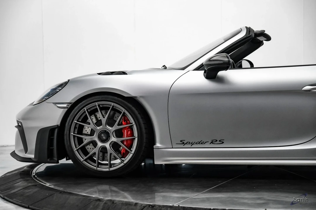 2024 Porsche 718 Boxster Spyder RS - Image 8 of 12