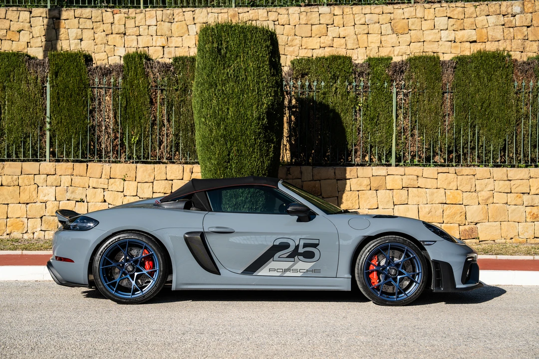 2024 Porsche 718 Boxster Spyder RS - Image 11 of 31