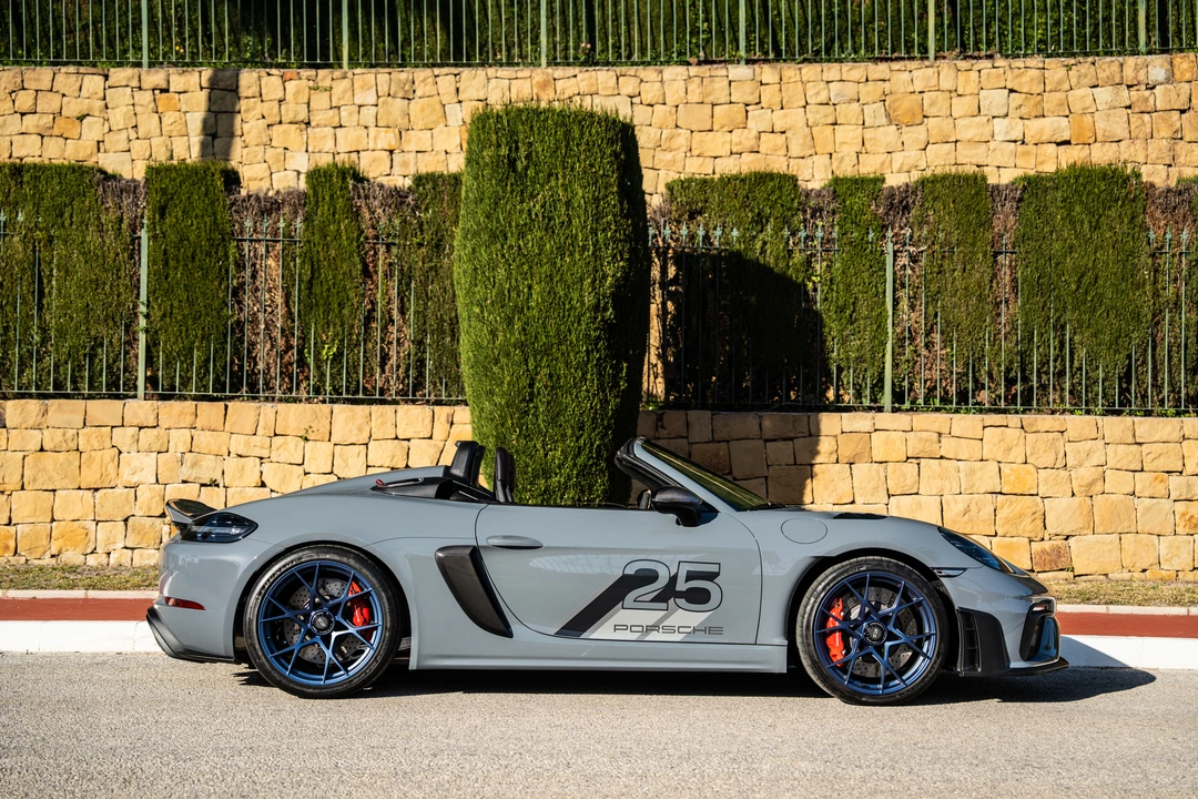 2024 Porsche 718 Boxster Spyder RS - Image 4 of 31