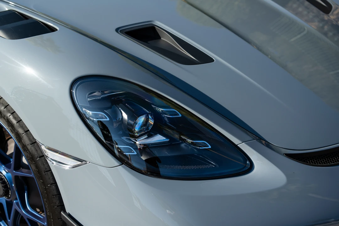 2024 Porsche 718 Boxster Spyder RS - Image 23 of 31