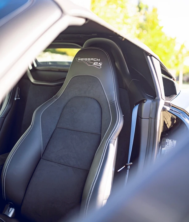 2024 Porsche - Image 10 of 19