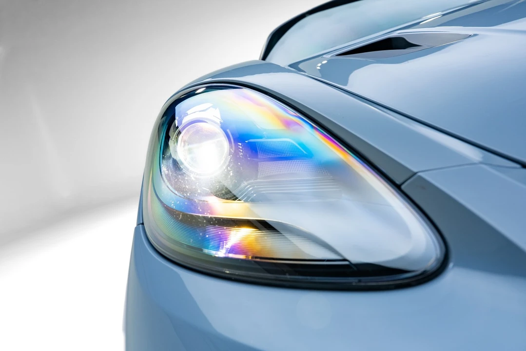 2024 Porsche - Image 13 of 31