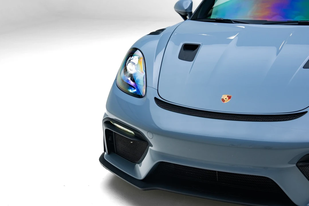 2024 Porsche - Image 11 of 31