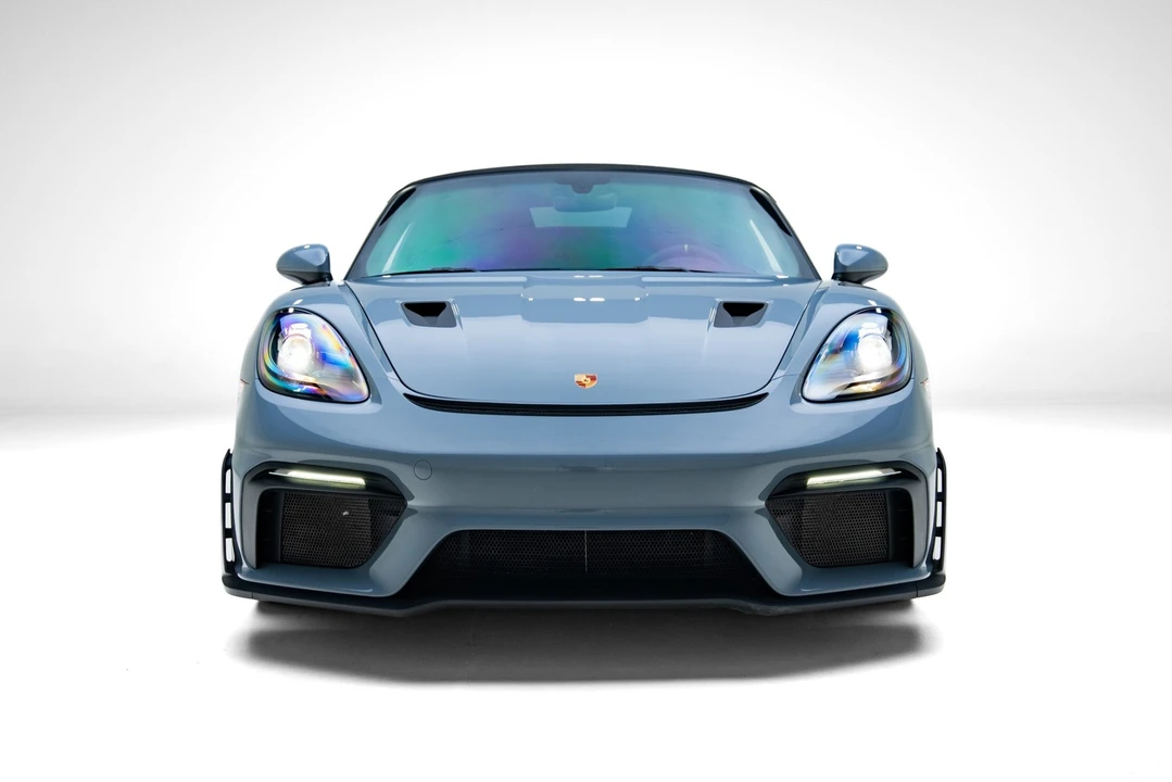 2024 Porsche - Image 3 of 31