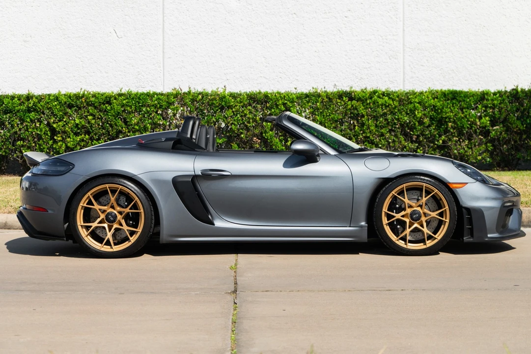 2024 Porsche 718 Boxster Spyder RS - Image 3 of 21