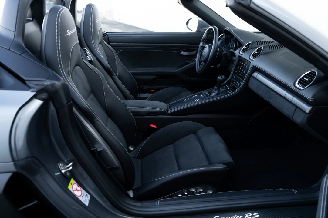 2024 Porsche 718 Boxster Spyder RS - Image 16 of 21