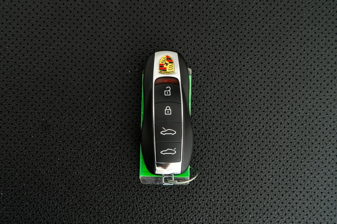 2024 Porsche 718 Cayman - Image 21 of 21