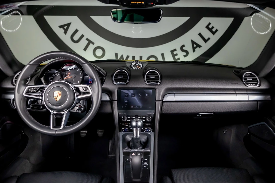 2024 Porsche 718 Cayman - Image 2 of 21