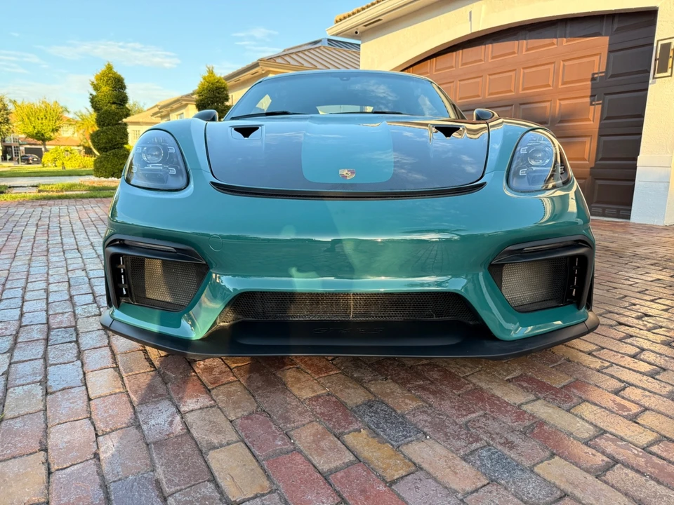2024 Porsche 718 Cayman GT4 RS - Image 9 of 31