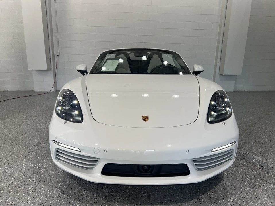 2024 Porsche 718 Boxster - Image 10 of 20