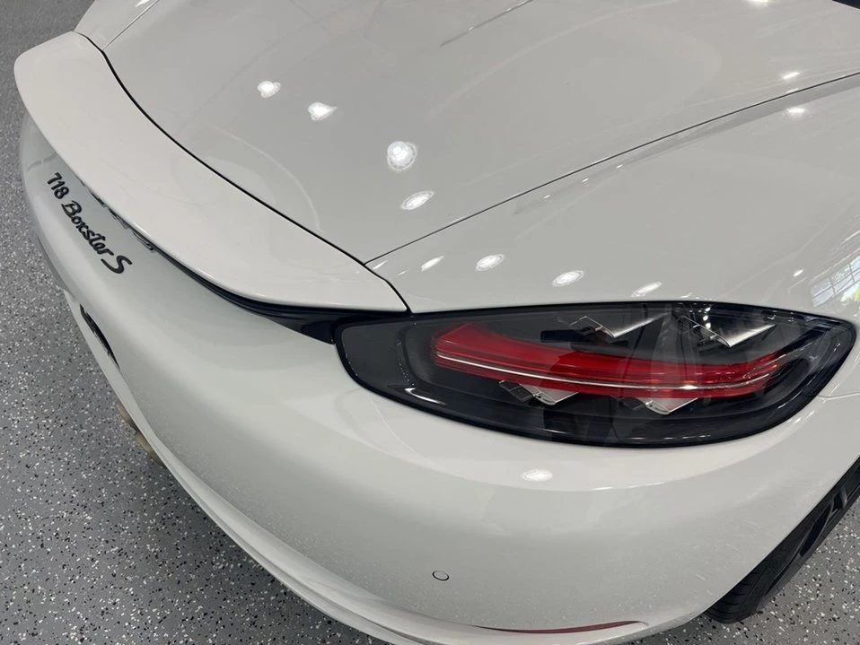 2024 Porsche 718 Boxster - Image 16 of 20