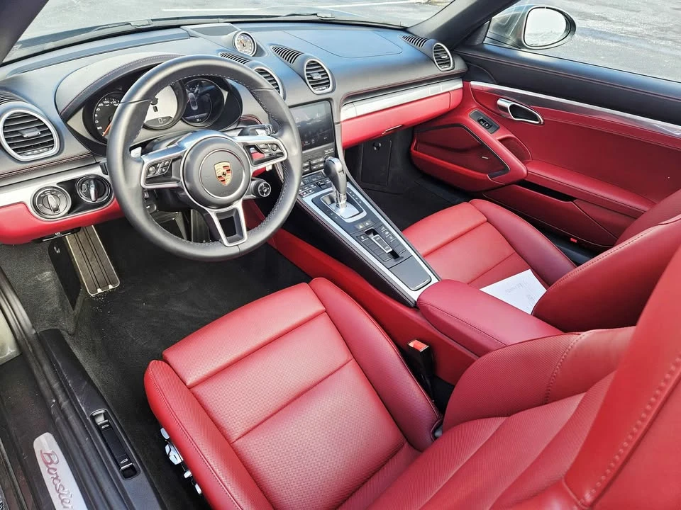 2024 Porsche 718 Boxster S - Image 10 of 16