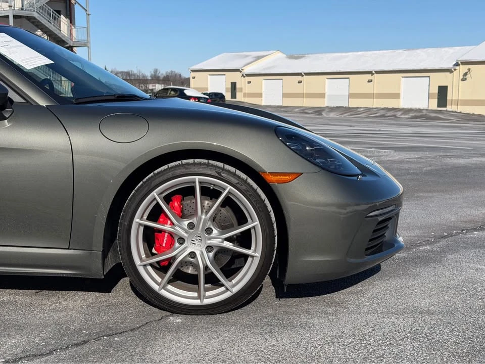 2024 Porsche 718 Boxster S - Image 4 of 15