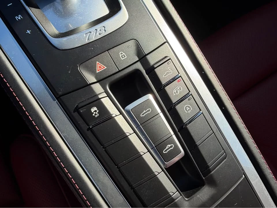 2024 Porsche 718 Boxster S - Image 15 of 15