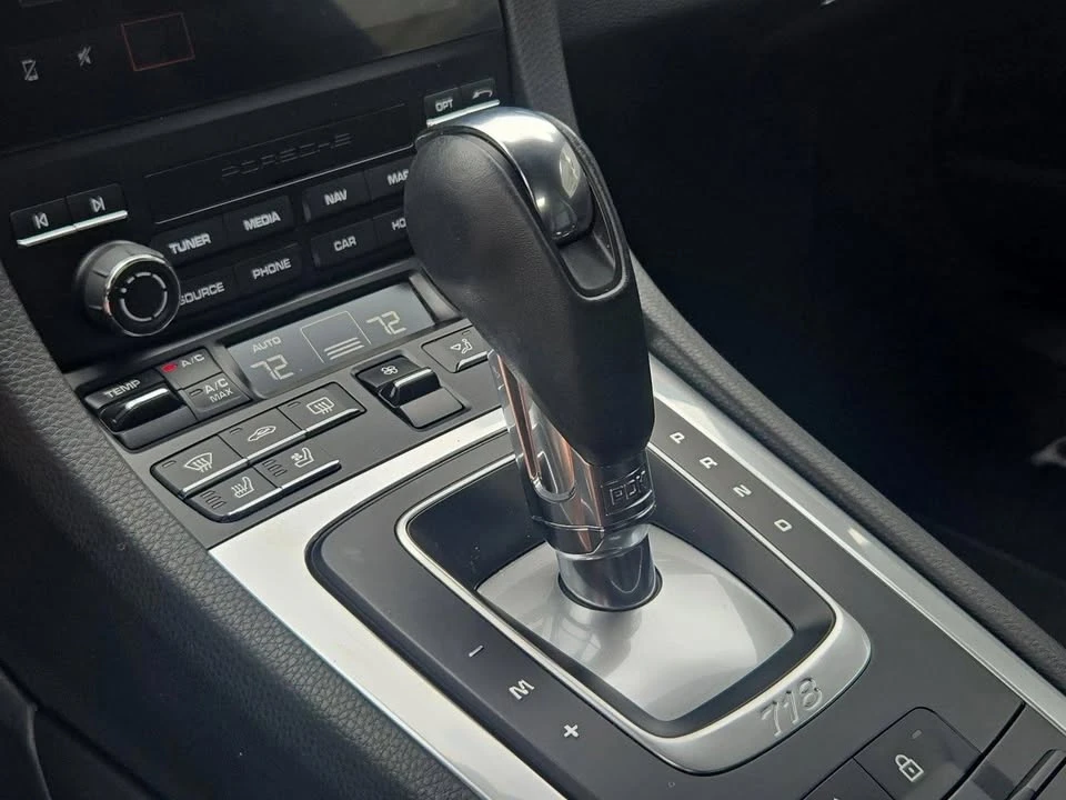 2024 Porsche 718 Boxster - Image 13 of 20