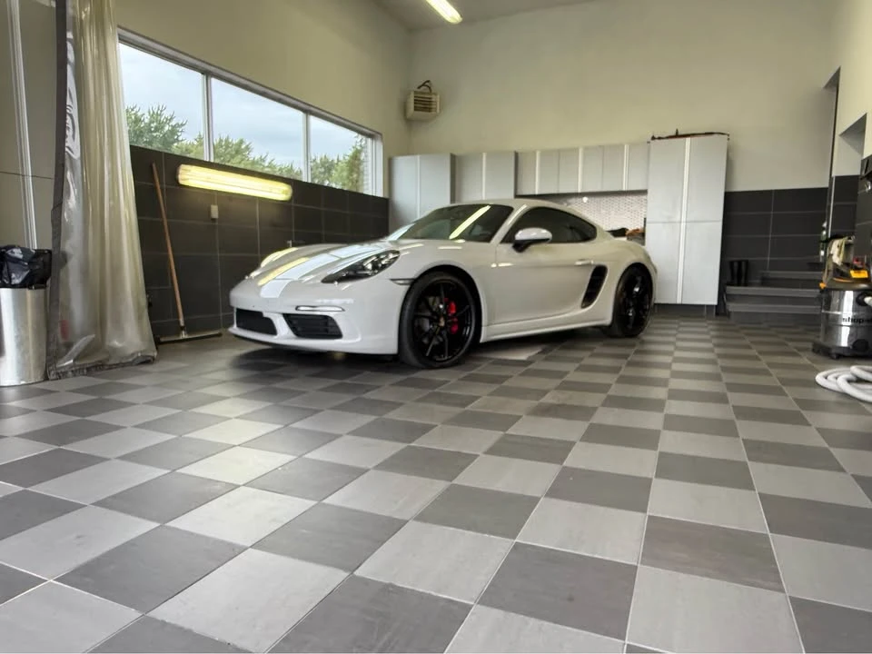 2024 Porsche 718 Cayman - Image 14 of 14