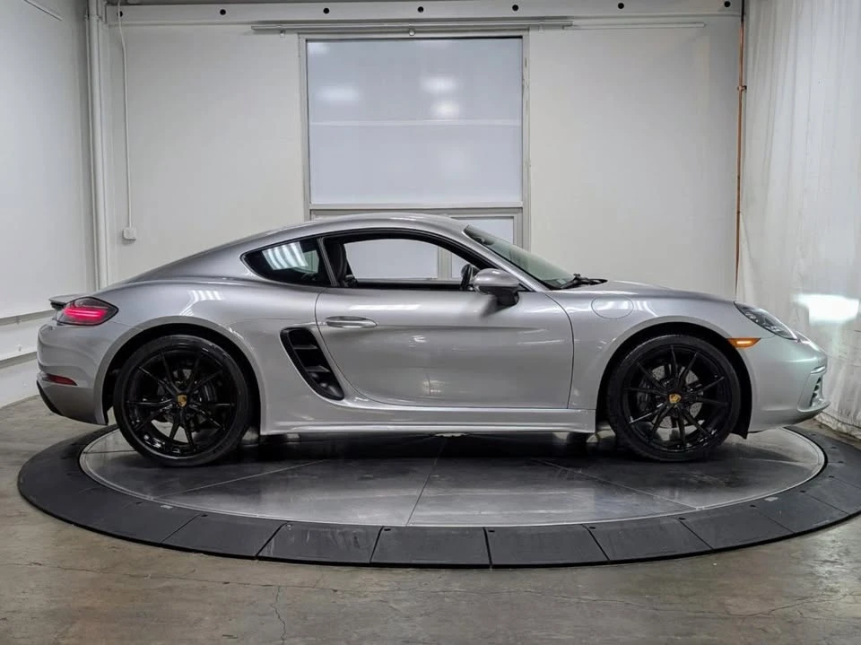 2024 Porsche 718 Cayman - Image 10 of 20
