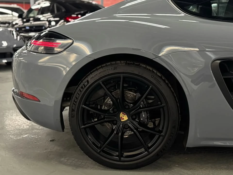 2024 Porsche 718 Cayman - Image 12 of 20