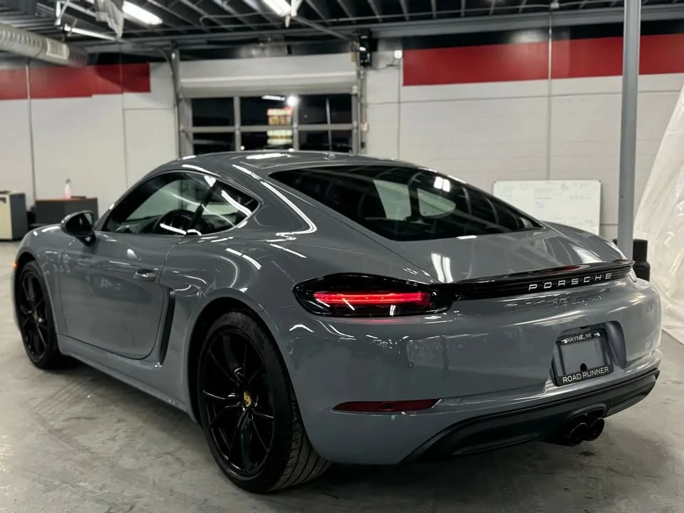2024 Porsche 718 Cayman - Image 16 of 20