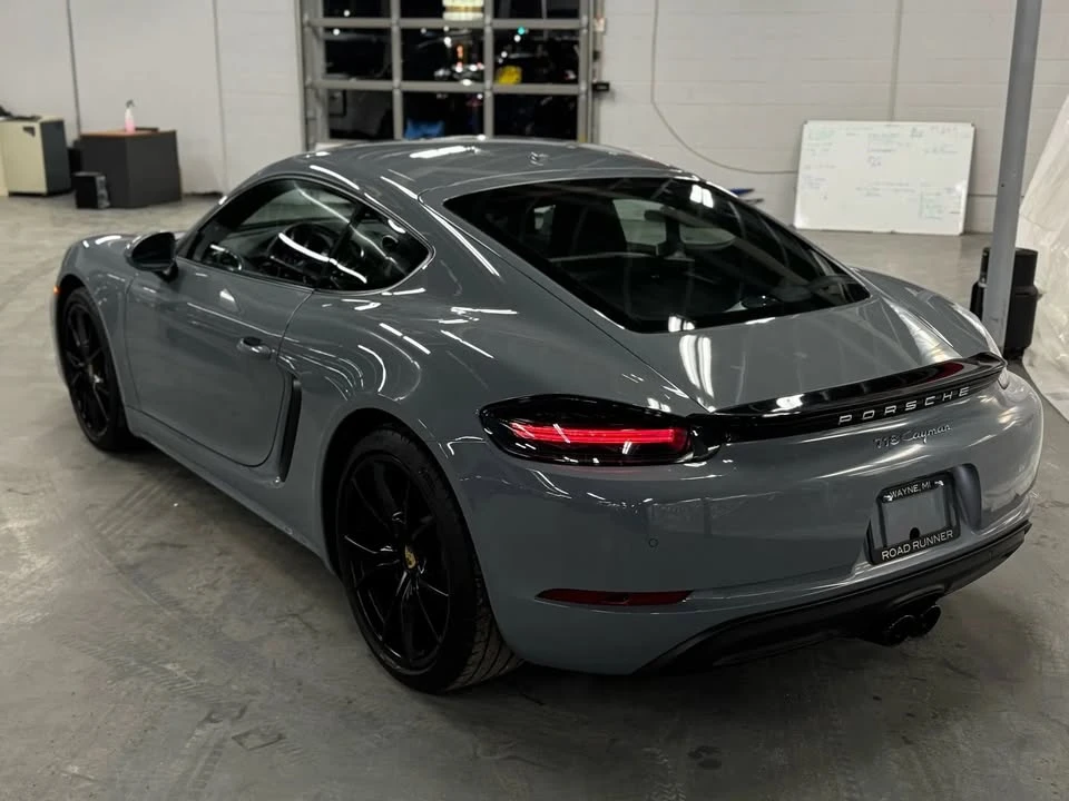 2024 Porsche 718 Cayman - Image 17 of 20