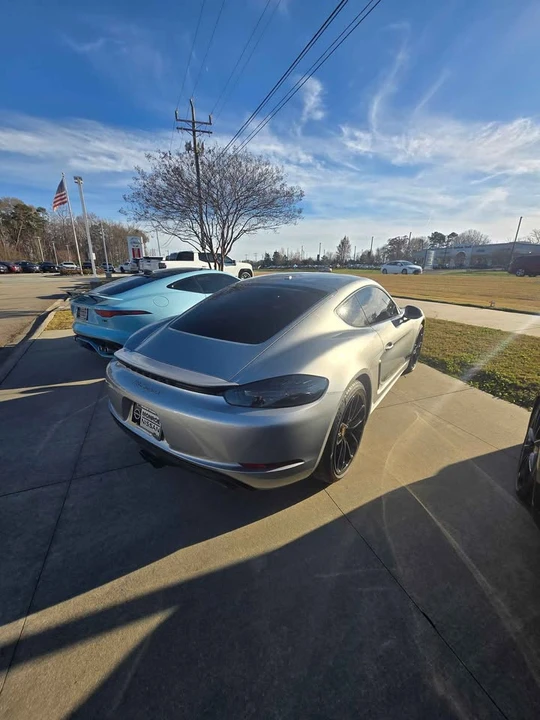2024 Porsche 718 Cayman - Image 6 of 12