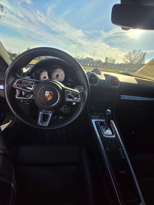 2024 Porsche 718 Cayman - Image 11 of 12