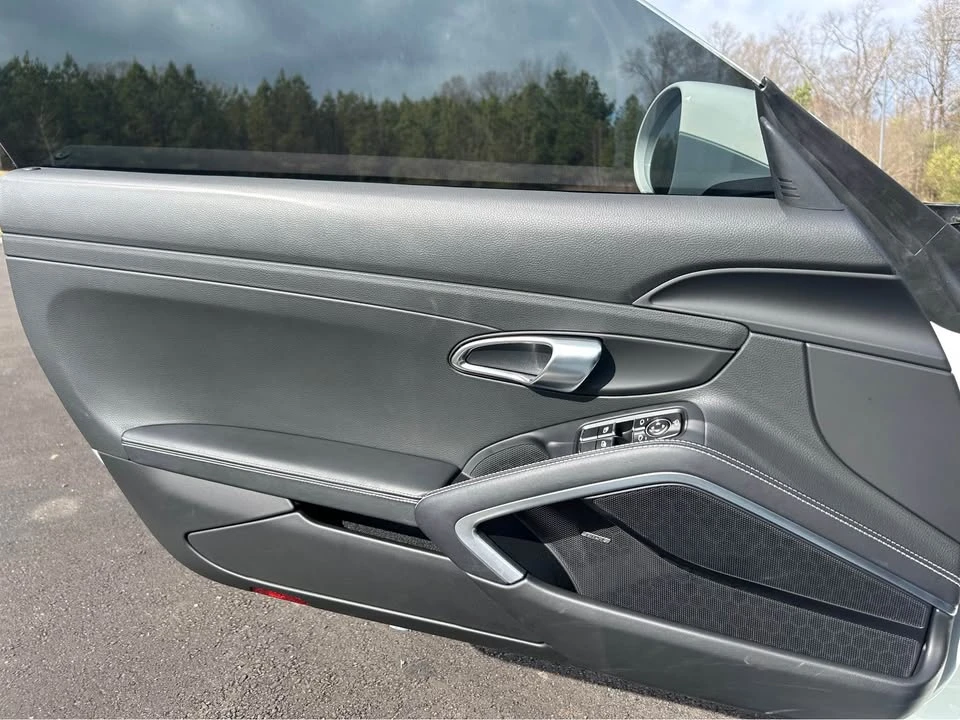 2024 Porsche 718 Cayman - Image 13 of 20