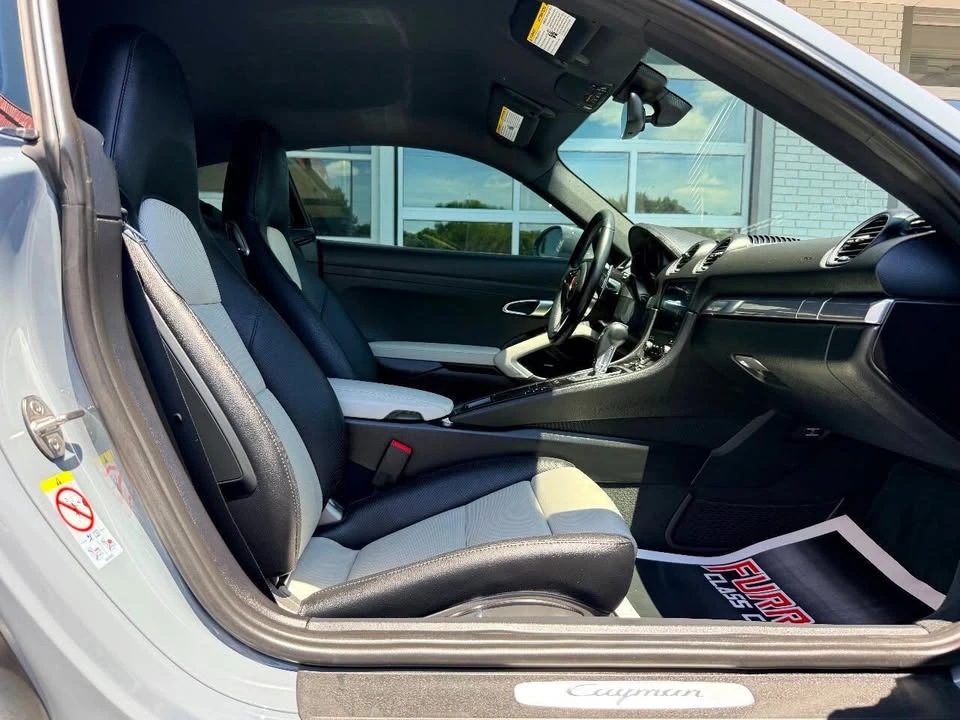 2024 Porsche 718 Cayman - Image 13 of 13