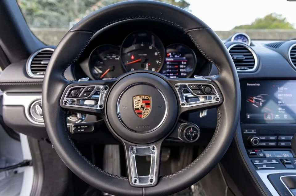 2024 Porsche 718 Cayman - Image 7 of 9