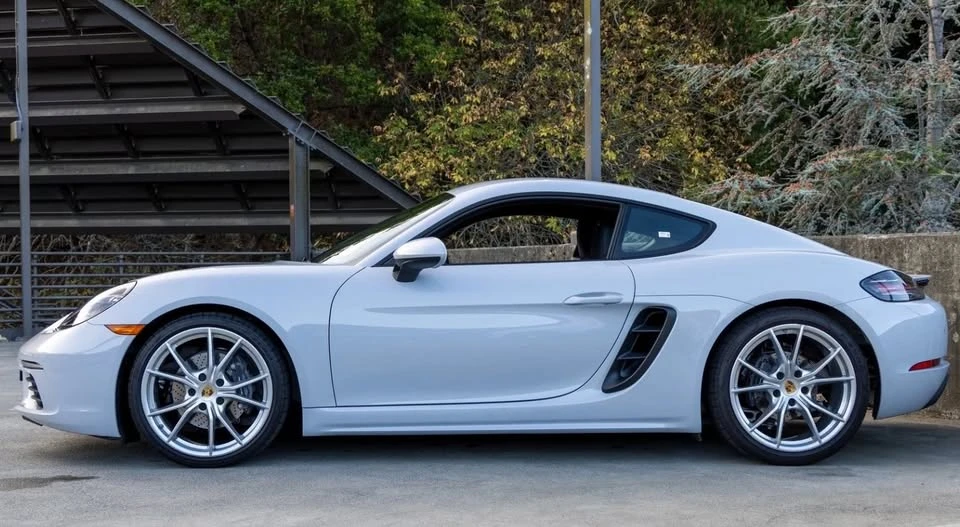 2024 Porsche 718 Cayman - Image 3 of 9