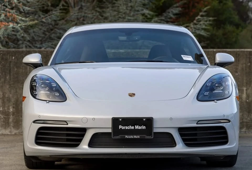 2024 Porsche 718 Cayman - Image 2 of 9