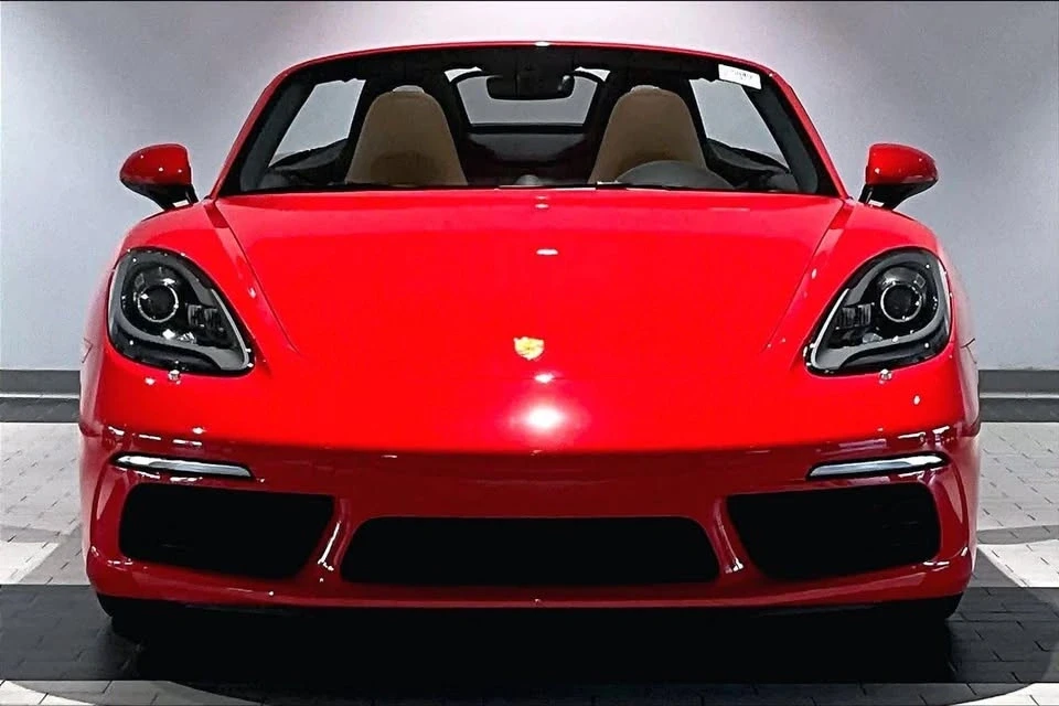 2024 Porsche 718 Boxster S - Image 10 of 20