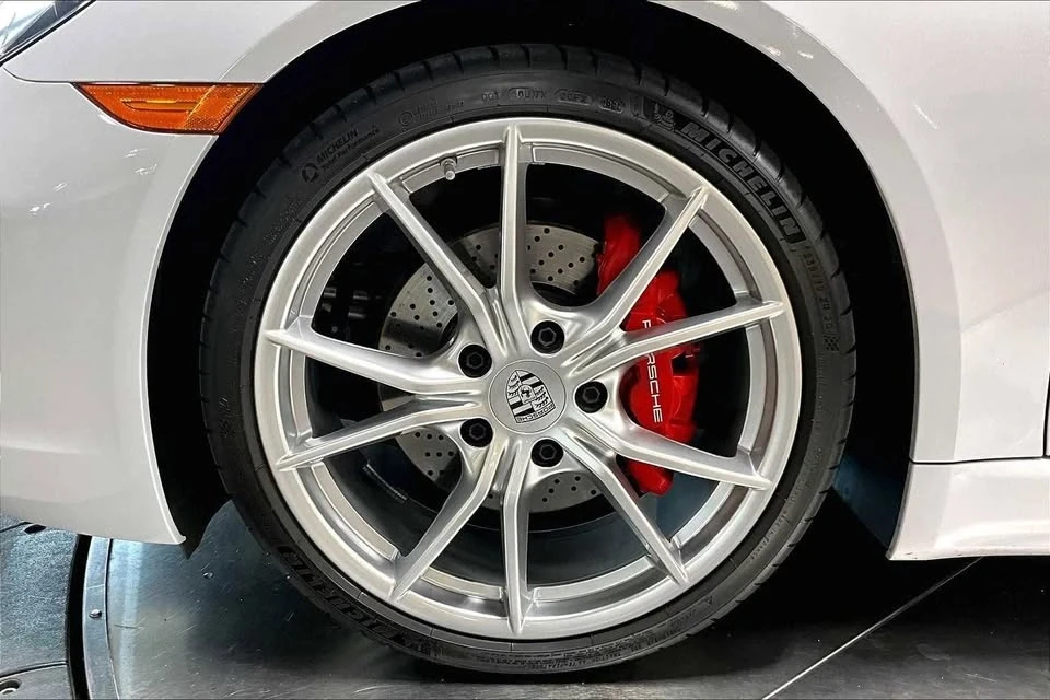 2024 Porsche 718 Boxster S - Image 11 of 20